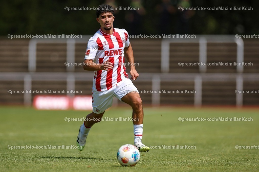 1FC12072501277 | 12.07.2025, Fußball, SV Bergisch Gladbach 09 - 1. FC Köln, Testspiel, BELKAW-Arena, Saison 2025 2026: Fayssal Harchaoui (1.FC Koeln #34) DFB regulations prohibit any use of photographs as image sequences and or quasi-video.