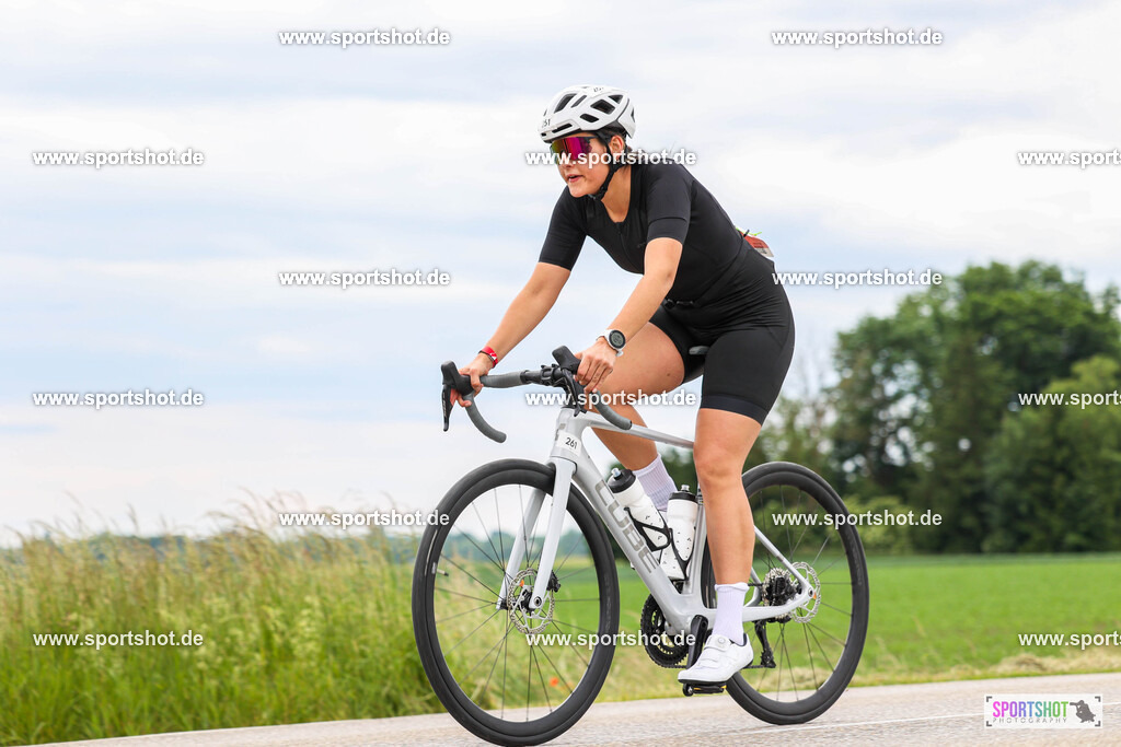 BR8A6503 | Stadttriathlon Erding 2025. #yourpictrs #sportshot_your_pictrs @Sportshotphotography #stadttriathlonerding Copyright: www.sportshot.de