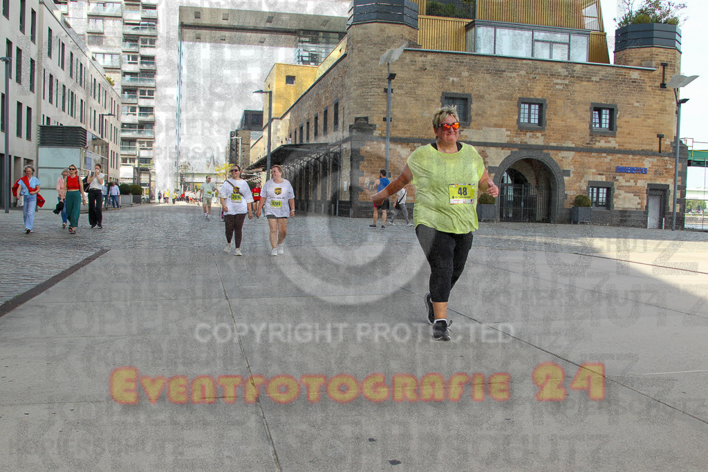 250920_1352_EV4_6815 | Sportfotografie im Rhein-Sieg Kreis, Köln, Bonn, NRW, Rheinland Pfalz, Hessen, etc. Unser Tätigkeitsfeld umfasst den Laufsport vom Volkslauf über den Marathon, Duathlon, Triathon bis zum Ultralauf wie Kölnpfad Ultra oder Schindertrail.