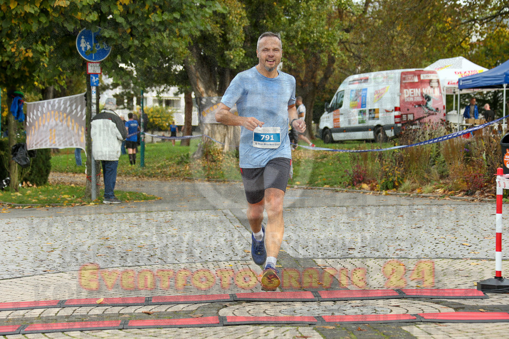 241020_1008_EX1_7812 | Sportfotografie im Rhein-Sieg Kreis, Köln, Bonn, NRW, Rheinland Pfalz, Hessen, etc. Unser Tätigkeitsfeld umfasst den Laufsport vom Volkslauf über den Marathon, Duathlon, Triathon bis zum Ultralauf wie Kölnpfad Ultra oder Schindertrail.