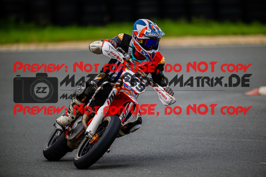 MaZZes_FotoMatrix_220903_5184 | S4