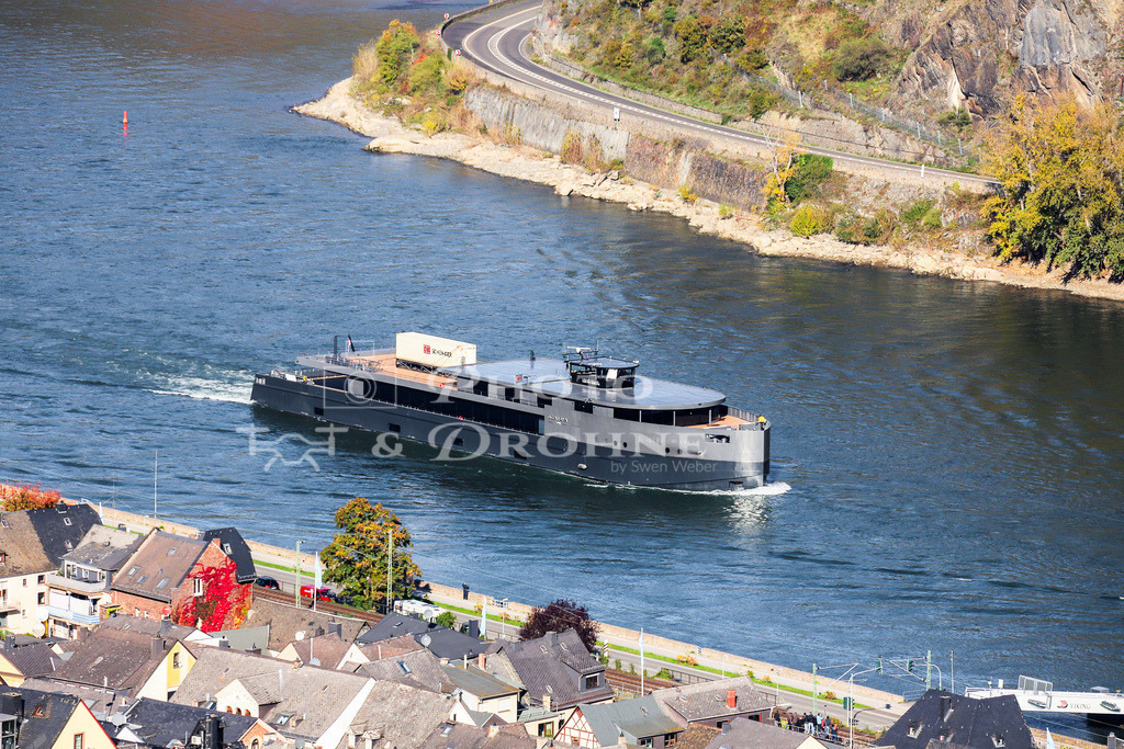 Oceandiva Nova-8651 | Die Oceandiva Nova vor Oberwesel - Realisiert mit Pictrs.com