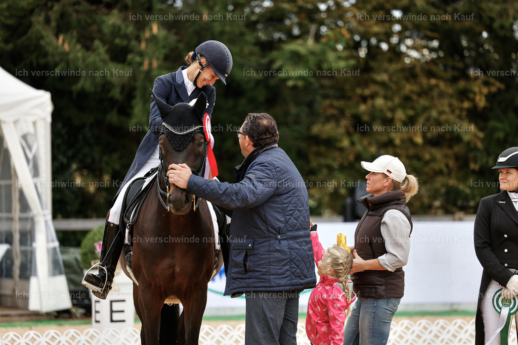 11-Siegerehrung-Dressur S___-StoibPH-840 | working equitationturnier fotograf videograf stoibphotography marixx film working equitation deutschland reitsport turnierfotografie eventfotografie equestrian events