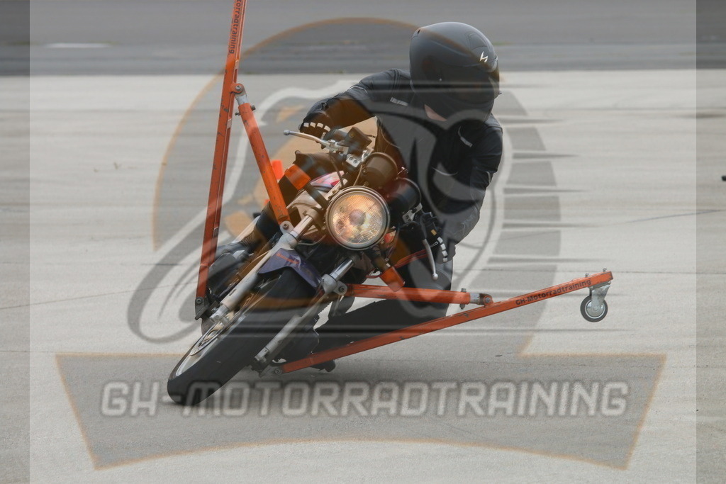 IMG_3347 | gh-motorradtraining-foto.de - Realisiert mit Pictrs.com