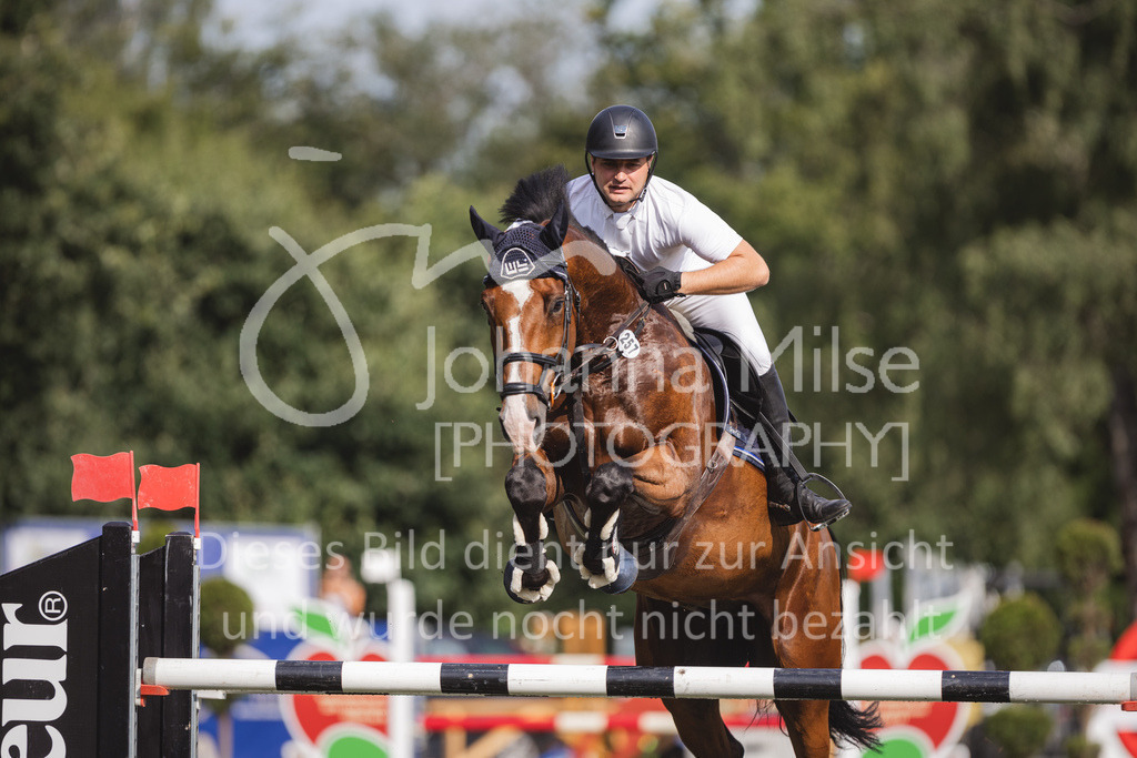 230715_LC_M2-SprmstAnf-737 | Deine schönsten Turniermomente als professionelle Fotos! Entdecke hochwertige Pferdesport-Fotografie im Online-Shop. Jetzt Fotos finden & bestellen!