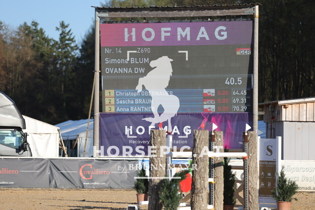 0P6A2304 | Willkommen bei Brunnmayr - Design & Fotografie – Ihrem Spezialisten für Reitturniere und Pferdeveranstaltungen in Oberösterreich, Salzburg und Bayern! Seit über 17 Jahren sind wir leidenschaftlich dabei.
