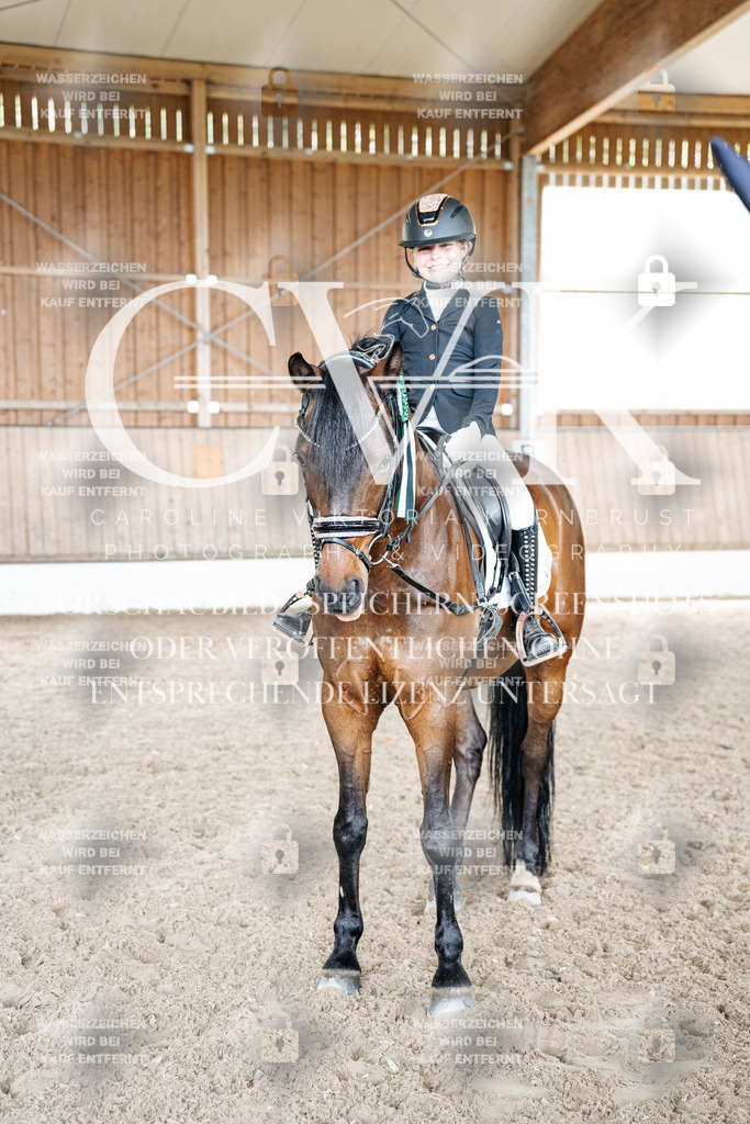 CK703389 | Turnierfotografie Pferdefotografie Trier Rheinland-Pfalz Pferdesport Reitsport Tierfotografie Sportfotografie Pferdevideo Pferdevideografie Equestrianvideography equestrianphotography  - Realisiert mit Pictrs.com