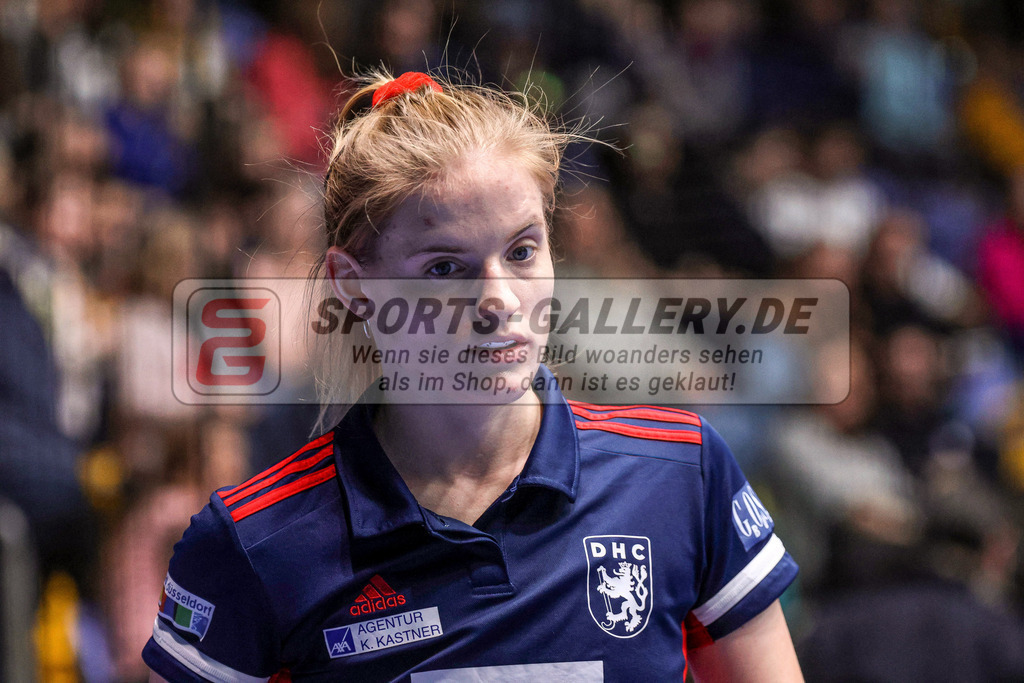 MJ_20230204-DHC-Alster-Finale W-34 | Annika Marie Sprink (Düsseldorfer HC #3), Düsseldorfer HC - Der Club an der Alster am 5.2.2023 in der Ballsporthalle, Frankfurt am Main