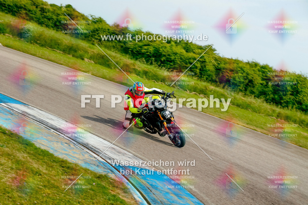 _MOT1211 | Hier findet Ihr Bilder von Touristenfahrten auf der Nürburgring Nordschleife oder von anderen Veranstaltungen die ich besucht habe. Viel Spass beim Durch Schauen 