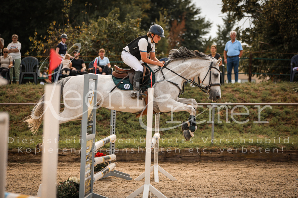 27.SaSpMA00096 | Leoni Ertmer Photography - Realisiert mit Pictrs.com