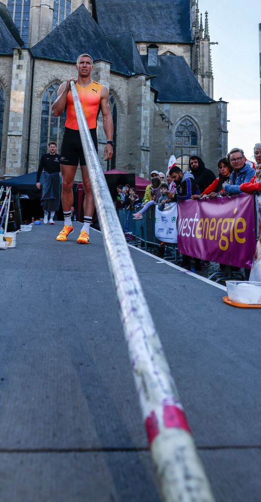 top-top.de 240913-157 | Foto, Video, Fotografie, Videografie, Fotobox, DJ, Discjockey, Musik, Musikbox, Veranstaltung, Photobooth, Amazon, Ebay, Buchtipp, Bestseller, Autor, Verlag, Buch, Wesel, Hamminkeln, NRW, Dinslaken, Rees, Drohne, Hochzeit, Party, Fotobox, Wesel, Fotograf