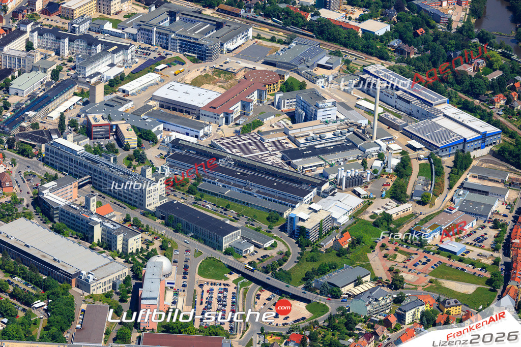 Die Luftaufnahme der Stadt Jena wurde vom UL-Flugzeug heraus erstellt ( keine Drohne )- hohe Auflösung für beste Qualität
