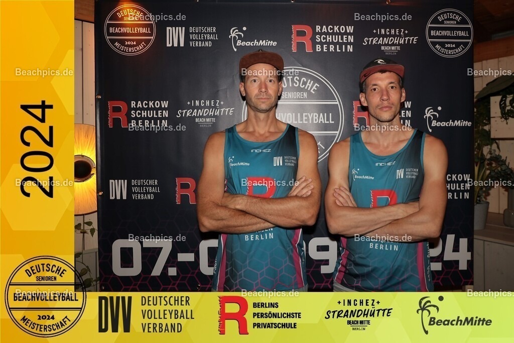 20240906_202541_393 | Sie befinden sich nun in der Bildergalerie von Beachpics.de. Sie können einzelne Bilder als Abzug, digital oder als spezielle Produkte erwerben.
Die Auswahl sehen sie, wenn sie unter dem gewünschten Bild auf Bestellen klicken!
Haben sie spezielle Wünsche,