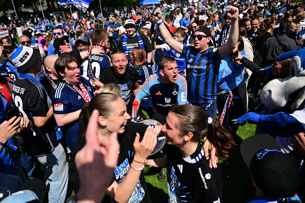 Fußball I Frauen I Saison 2024-2025 I 2. Bundesliga I 25. Spieltag I Hamburger SV - SC Freiburg II | Der Sportfotograf. - Realisiert mit Pictrs.com