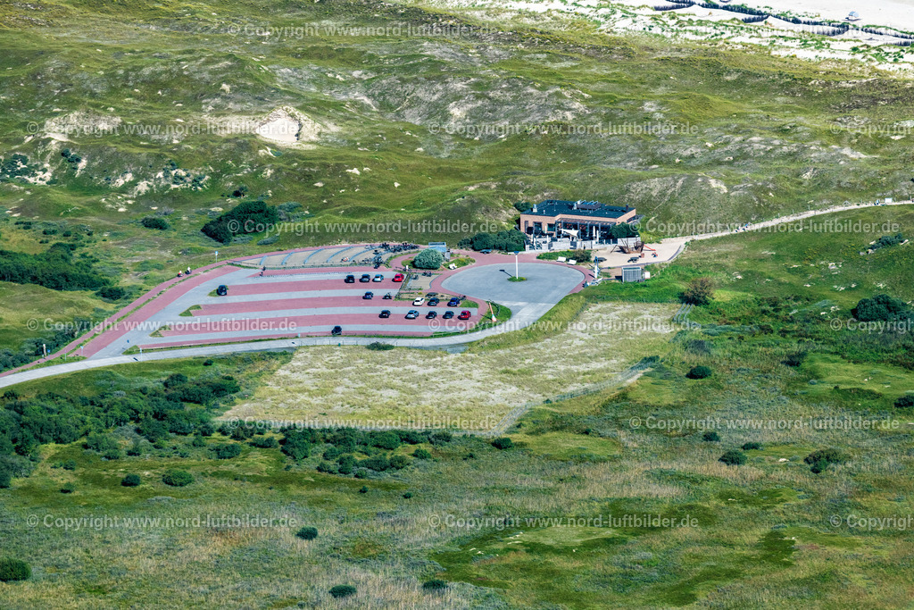 Norderney_Parkplatz_Strandpieper_Norderney_ELS_5731050923 | NORDERNEY 05.09.2023 Parkplatz und Abstellfläche für Automobile - PKW " Strandpieper " in Norderney im Bundesland Niedersachsen, Deutschland. // Parking and storage space for automobiles " Strandpieper " in Norderney in the state Lower Saxony, Germany. Foto: Martin Elsen