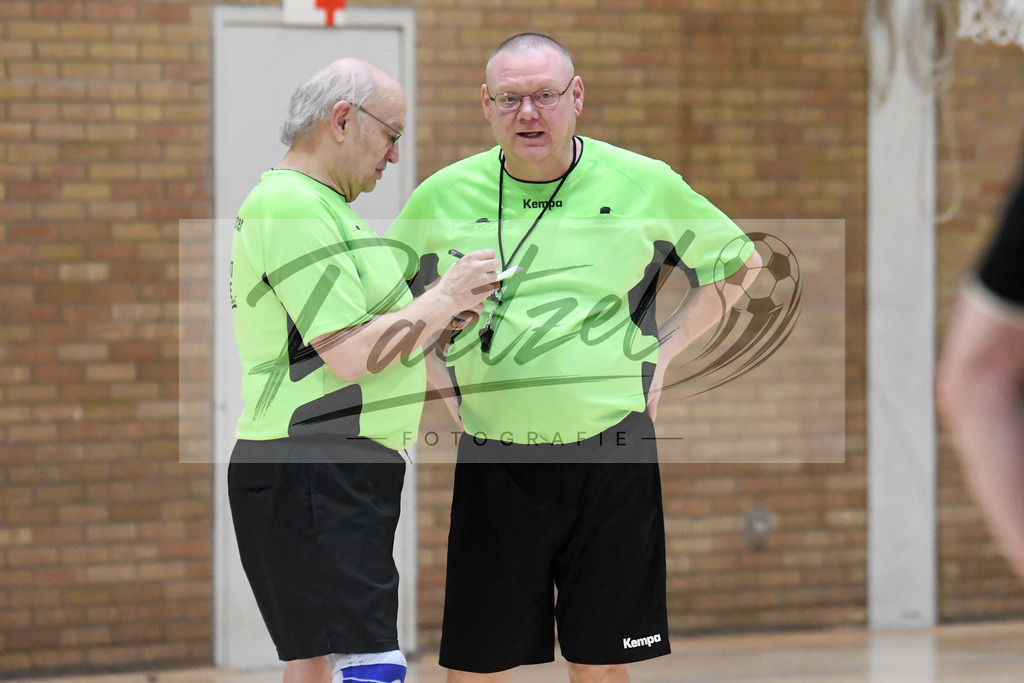 20200125_HSGHGJ_0053 | Handball, Herren:   beim Spiel der Landesliga zwischen HSG Osnabrück vs. HG Jever/Schortens am 25.01.2020 in der OSC-Halle in Osnabrück, Deutschland.(Foto von Nico Paetzel) - Realisiert mit Pictrs.com