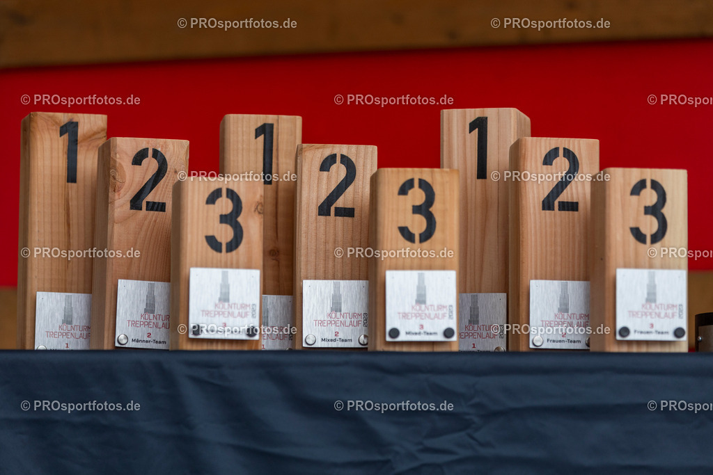 KoelnTurm Treppenlauf 2023, 13.08.2023, KoelnTurm Mediapark, Koeln | KoelnTurm Treppenlauf 2023 am 13.08.2023, KoelnTurm Mediapark, Koeln