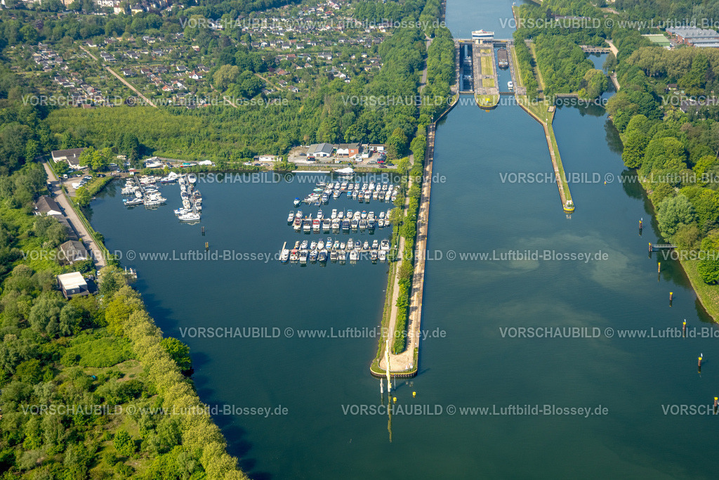Herne240500010 | Luftbild, Herner Meer mit Yachthafen für Sportboote, Anlegestellen, Rhein-Herne- Kanal und Schleuse Herne-Ost, Horsthausen, Herne, Ruhrgebiet, Nordrhein-Westfalen, Deutschland