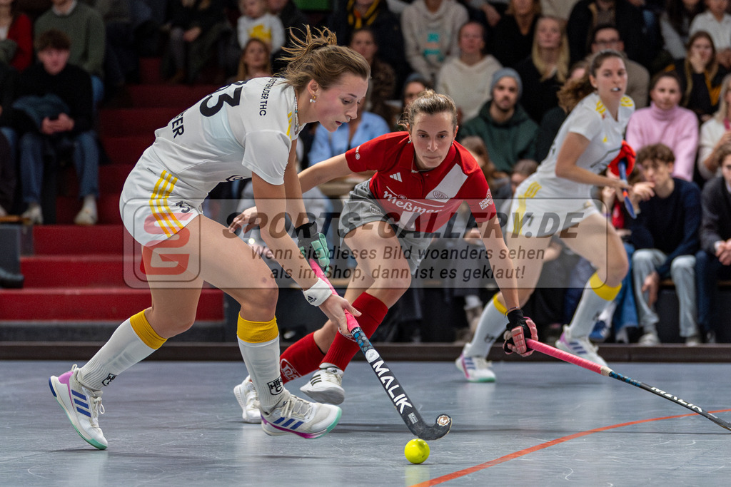 SM_2024-12-20-D85_-633 | 1.Bundesliga Hallenhockey  (W) DCADA - HTHC / 6:5 (3:3)