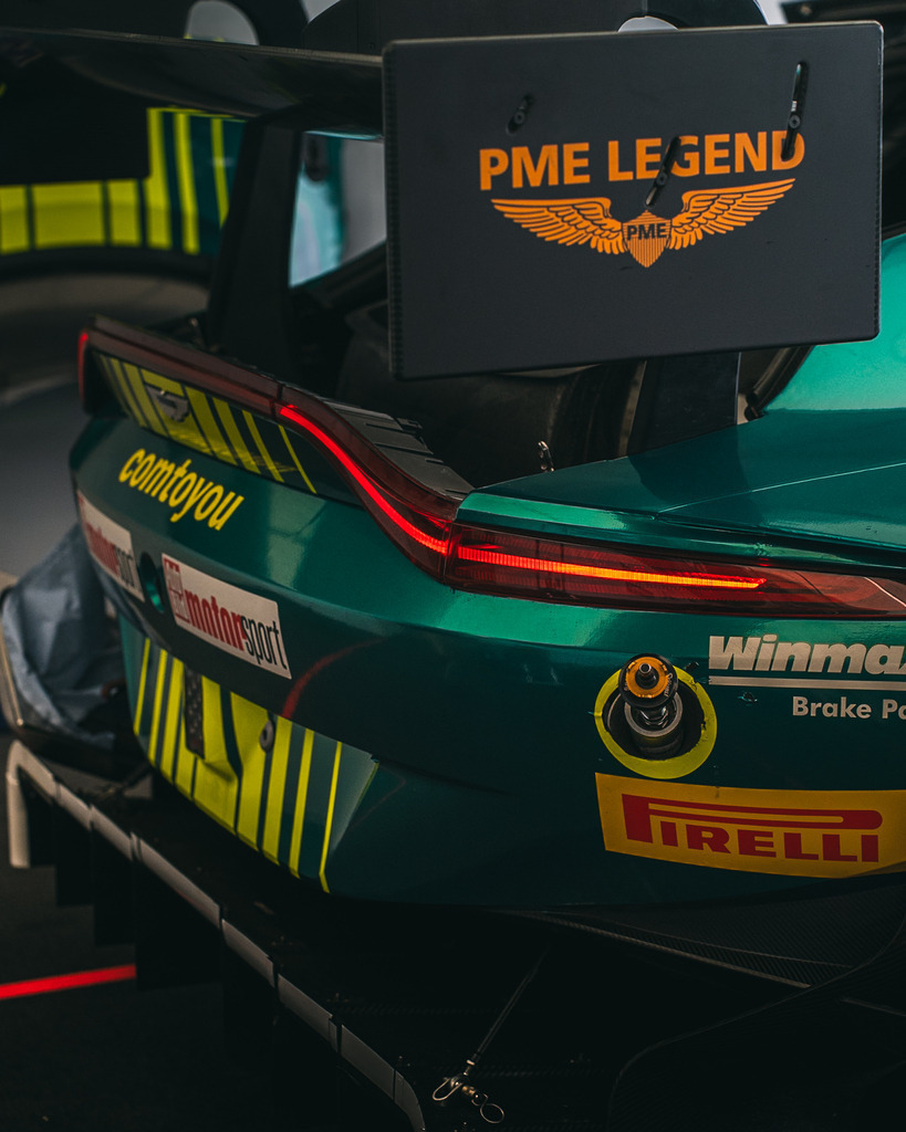 TXO05498 | Exklusive Motorsport-Fotografie aus Leipzig von TXO Media – für Rennfahrer, Teams & Sponsoren. Sausemuth liefert starke Bilder, die Emotion zeigen. Jetzt buchen & glänzen! - Realisiert mit Pictrs.com