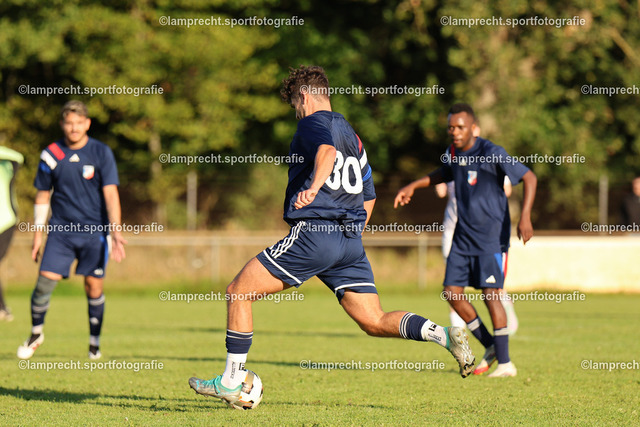 Fußball I Herren I Saison 2025-2026 I Kreisklasse A Süd-Ost I 6. Spieltag I SG Scharbeutz-Pönitz - VfL Bad Schwartau I 13.09.2025.107 | Danny Brack (30, SG Scharbeutz/Pönitz) - Realisiert mit Pictrs.com