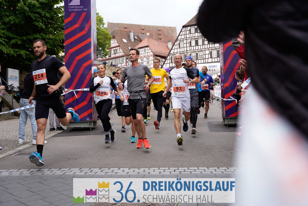 VR Bank Hauptlauf 10km | 3königslauf 2022 VR Bank Hauptlauf - Realisiert mit Pictrs.com