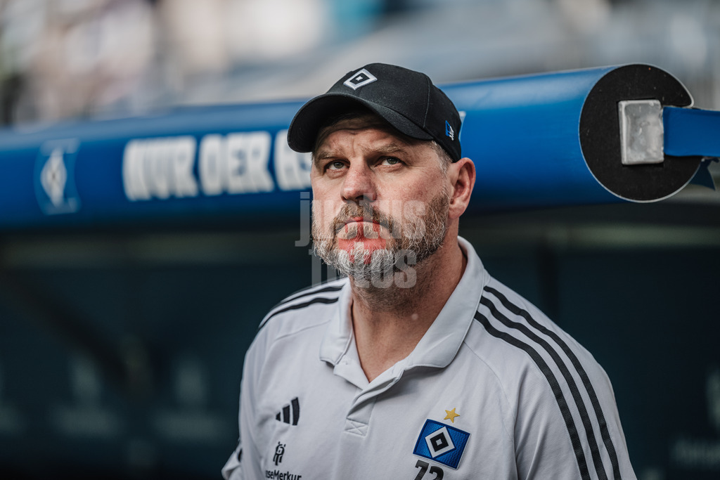 Fußball | Männer | Saison 2023/2024 | 2. Fußball-Bundesliga | 32. Spieltag | Hamburger SV vs. FC St. Pauli  | 03.05.2024 | Trainer Steffen Baumgart (HSV)
