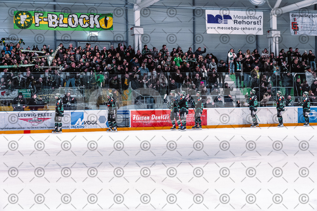 Alligators_vs_Memmingen_05_12_2025-218 | Höchstadt Alligators Fotogalerie: Eishockey-Action aus Franken. Professionelle Spielfotos, Portraits & Stadionbilder zum Download. Jetzt entdecken! - Realisiert mit Pictrs.com