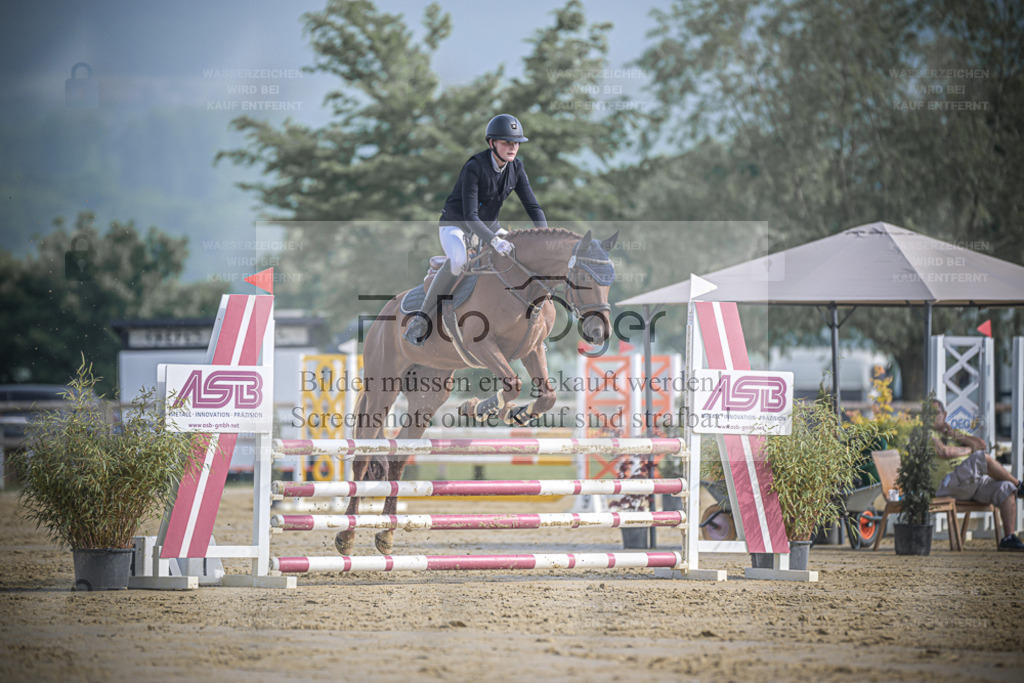 20240511-DOS_2731 | Entdecke hochwertige Reitturnierfotos von Foto Oger. Professionell, emotional und authentisch – jetzt Lieblingsmomente im Shop bestellen. - Realisiert mit Pictrs.com