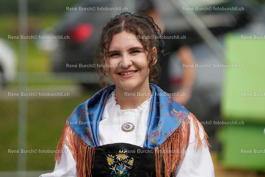 RB-01687 | René Burch leidenschaftlicher Fotograf aus Kerns in Obwalden.  Hier finden sie Sport, Landschaft und Natur Fotografie.
 - Realisiert mit Pictrs.com