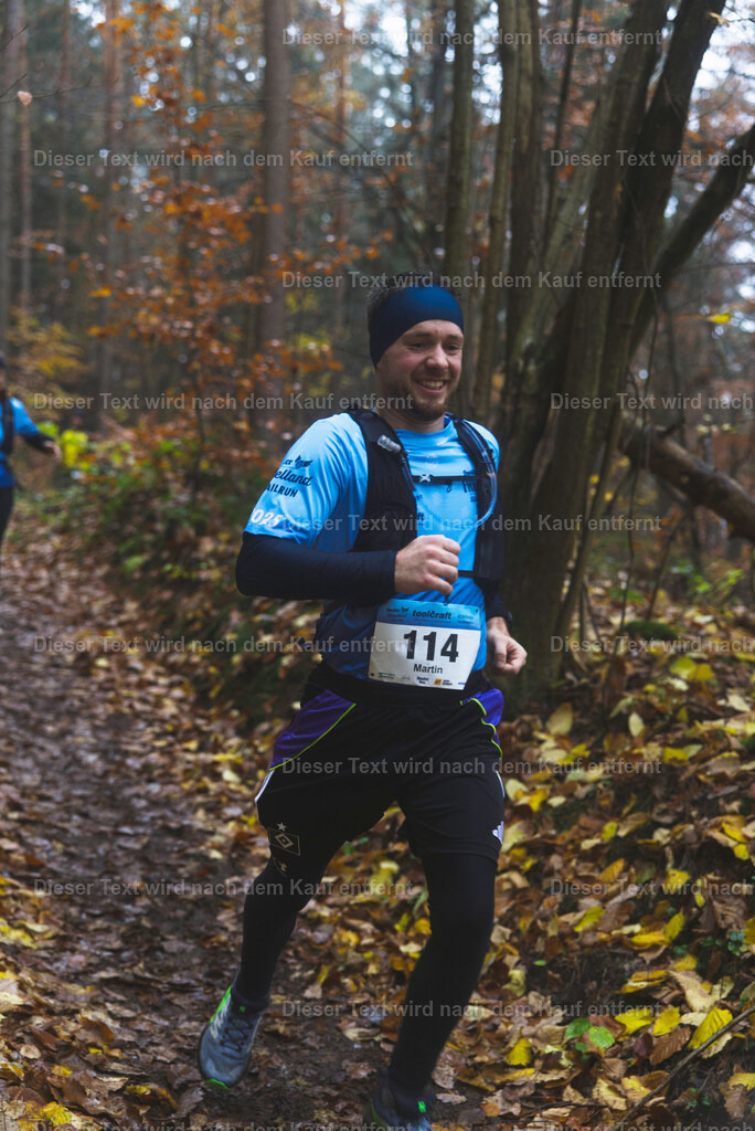cineathletes-huegelland-2025-11-09-11-04-05 | Sportfotografie rund um Obstacle Course Racing und Trail Run - Realisiert mit Pictrs.com