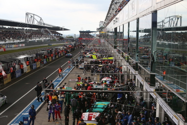 24hNbg16_SH75963 | 24 Stunden Nürburgring 2016 - Foto: Gruppe C - Realisiert mit Pictrs.com