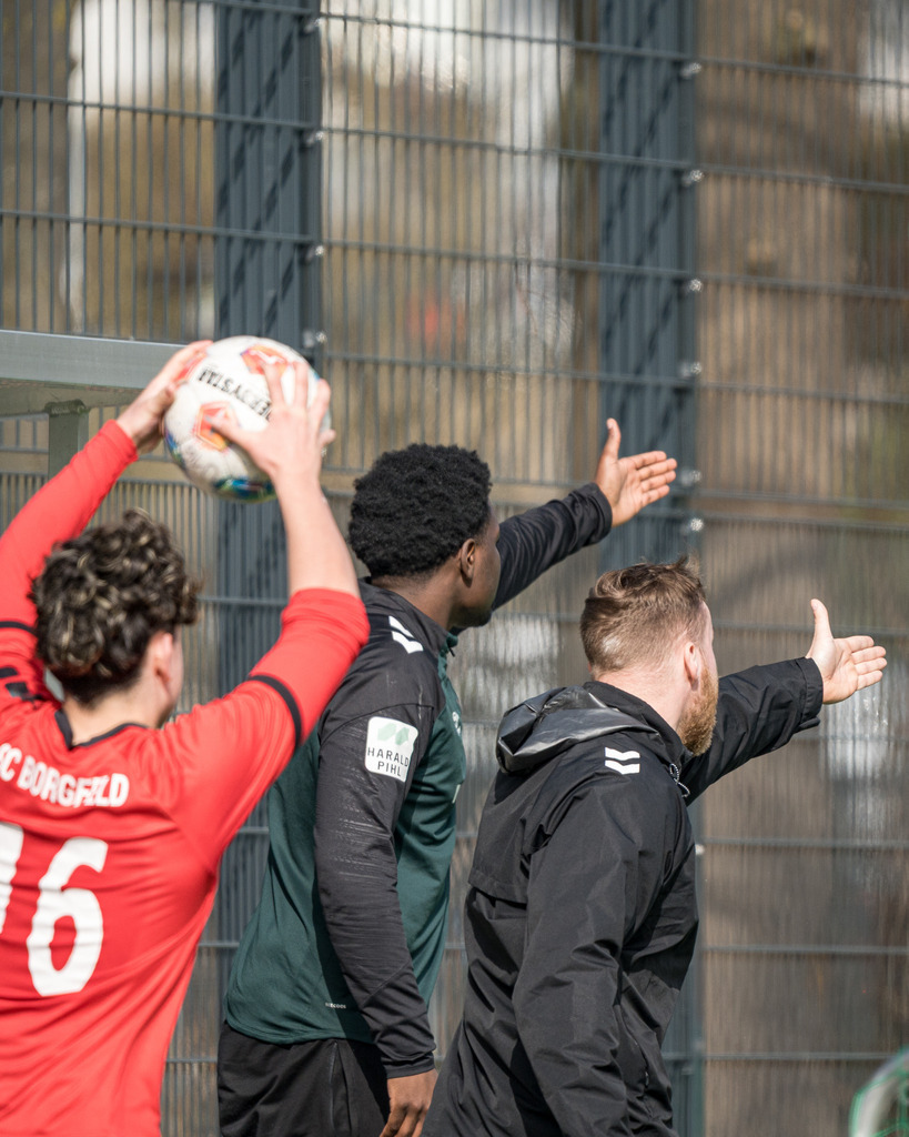 blr.pics-181 | Professionelle Fußball- und Sportfotografie. Spielbilder online ansehen und kaufen – Einzelbilder oder komplette Galerien in hoher Qualität. - Realisiert mit Pictrs.com