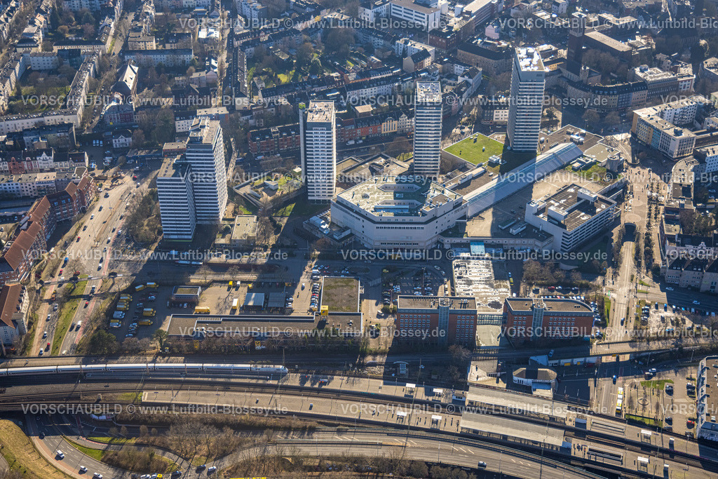 Muelheim230201045 | Luftbild, Dickswall Hochhäuser, Areal rund um die Hauptpost, Hauptbahnhof, Radschnellweg RS1, Altstadt I - Südost, Mülheim an der Ruhr, Ruhrgebiet, Nordrhein-Westfalen, Deutschland