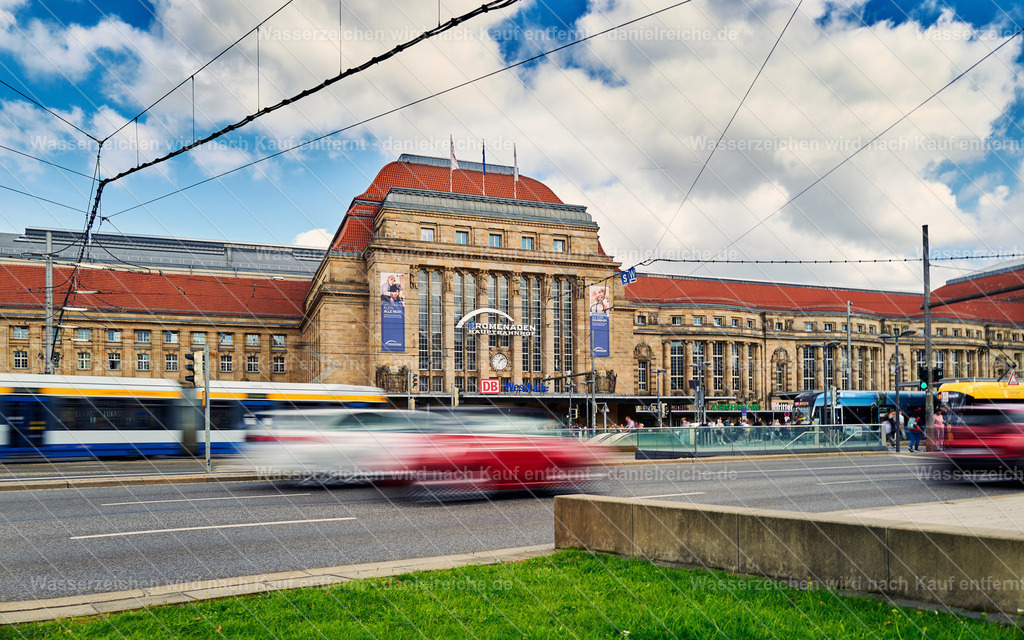 Promenaden Hauptbahnhof Leipzig Westseite Außenansicht Herbst 2023 | Promenaden Hauptbahnhof Leipzig Westseite Außenansicht Herbst 2023 - Realisiert mit Pictrs.com