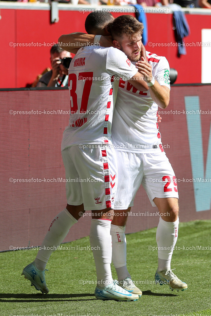 Due21092402145 | 21.09.2024, 2. Fußball Bundesliga, Fortuna Düsseldorf - 1. FC Köln, Merkur Spiel-Arena, Saison 2024 2025: Torjubel nach dem 2:1 - Linton Maina (1.FC Köln #37) zusammen mit Jan Thielmann (1.FC Köln #29)DFB regulations prohibit any use of photographs as image sequences and or quasi-video.