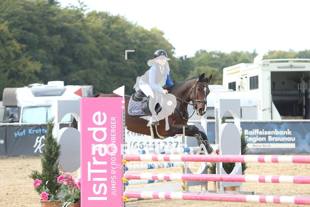 DL2Q6741 | Willkommen bei Brunnmayr - Design & Fotografie – Ihrem Spezialisten für Reitturniere und Pferdeveranstaltungen in Oberösterreich, Salzburg und Bayern! Seit über 17 Jahren sind wir leidenschaftlich dabei.