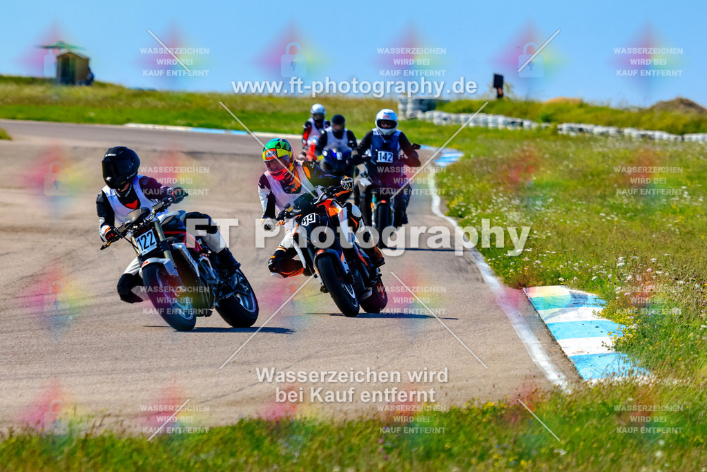 089-3919 | Hier findet Ihr Bilder von Touristenfahrten auf der Nürburgring Nordschleife oder von anderen Veranstaltungen die ich besucht habe. Viel Spass beim Durch Schauen 