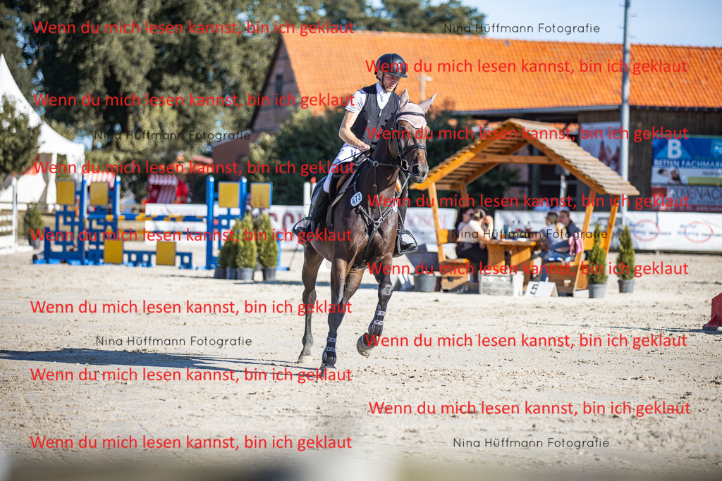 BK1A7473 | Turnierbilder Turnierfotos Nina Hüffmann Turnierfotografie Pferdefotografie Tierzeichnung Haustierzeichnung Pferdezeichnung Hundezeichnung Videograf  - Realisiert mit Pictrs.com