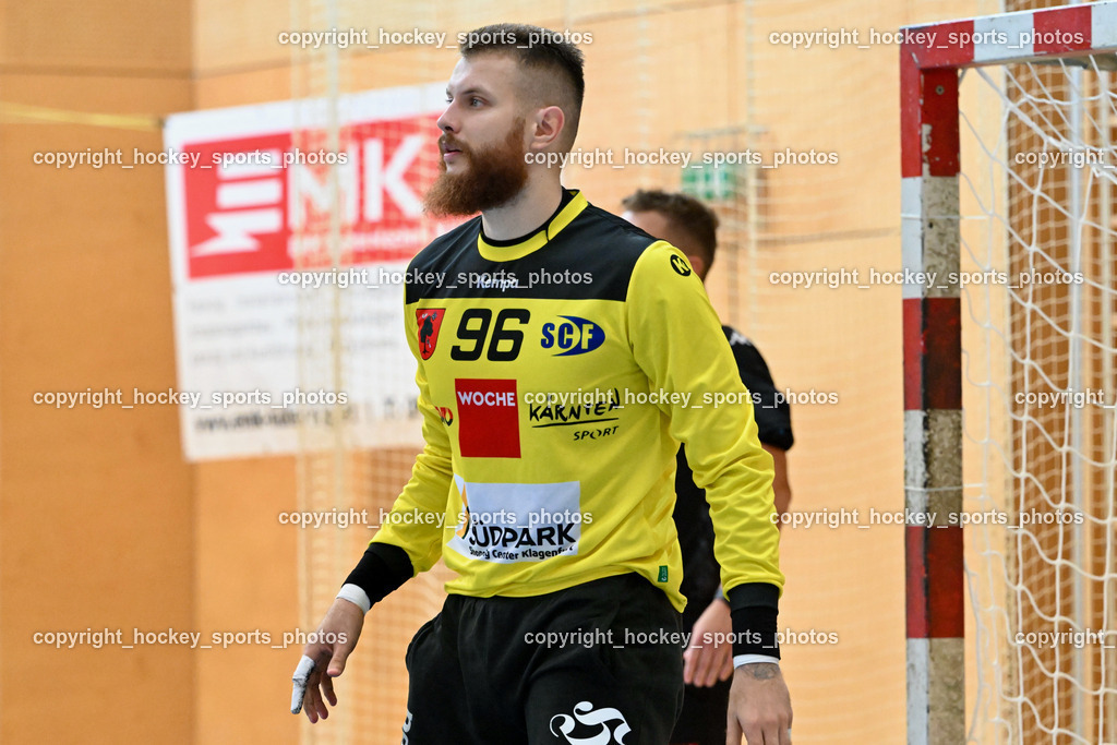 SC Ferlach vs. HC Linz AG 11.10.2023 | #96 KONECNY Micha Martin SC Ferlach, SC Ferlach vs. HC Linz AG 11.10.2023, SC Ferlach vs. HC Linz AG am 11.10.2023 in Ferlach (Ballspielhalle Ferlach), Austria, (Photo by Bernd Stefan)