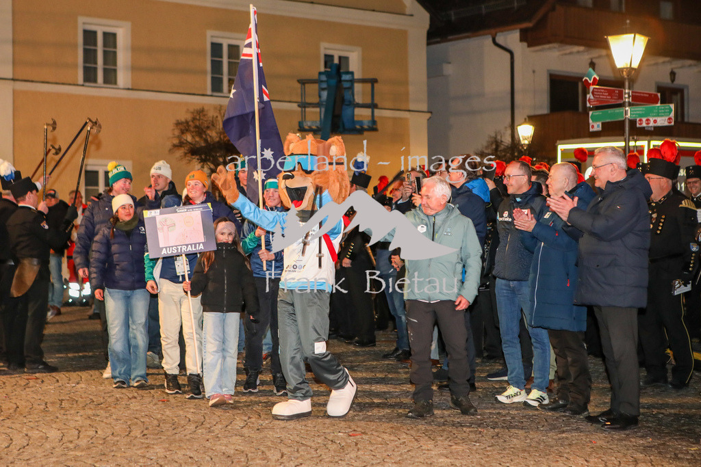 OE7A3432 | Einmarsch der teilnehmenden Nationen