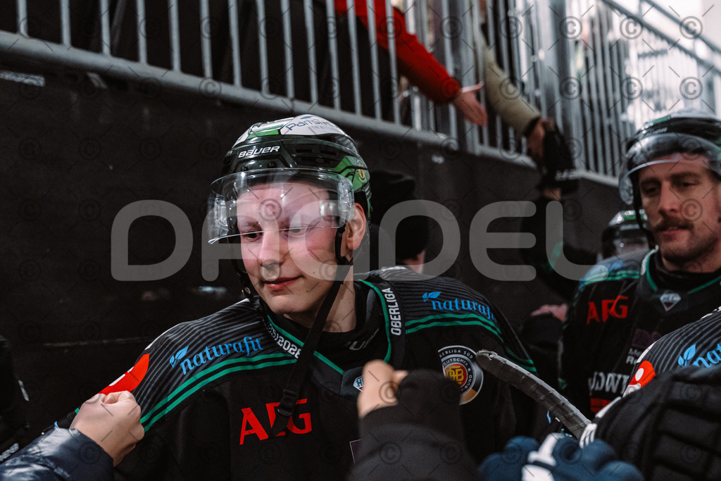 Alligators_vs_Deggendorf_30_11_2025-108 | Höchstadt Alligators Fotogalerie: Eishockey-Action aus Franken. Professionelle Spielfotos, Portraits & Stadionbilder zum Download. Jetzt entdecken! - Realisiert mit Pictrs.com