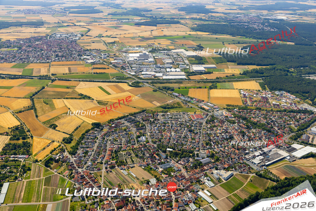 Das Luftbild zeigt :  Sennfeld - Die Luftaufnahme wurde 2023 vom UL-Flugzeug aus erstellt ( keine Drohne ) - Hochauflösende Luftaufnahme - Für grossformatige Ausdrucke geeignet. Die Geschenkidee !Mit Lizenz und Bildrechte bestellbar