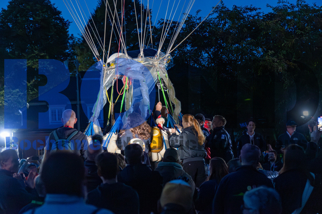 JEM_MUNGBC20240914-14 | bond - Realisiert mit Pictrs.com