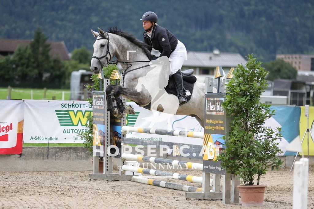 0P6A2352 | Willkommen bei Brunnmayr - Design & Fotografie – Ihrem Spezialisten für Reitturniere und Pferdeveranstaltungen in Oberösterreich, Salzburg und Bayern! Seit über 17 Jahren sind wir leidenschaftlich dabei.