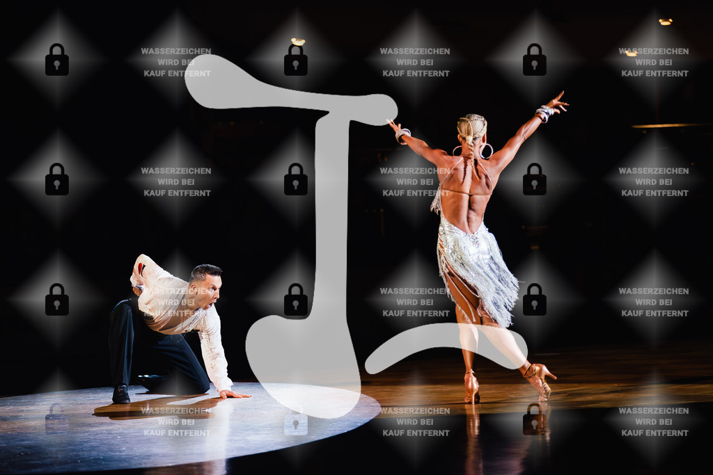 GOC 2025 - WDSF GrandSlam Latin 6th (54) Artur Balandin _ Anna Salita (Germany)-2025-08-23-5838 | Webshop for digital downloads and prints of dance sport, event & show photographer Julian Link - Realisiert mit Pictrs.com