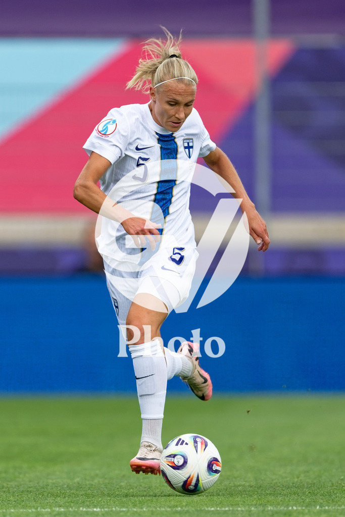 Norway v Finland - UEFA Women's EURO 2025 Group A | SION, SWITZERLAND - JULY 6: Marthine Ostenstad of Norway controls the ball  during the UEFA Womens EURO 2025 Group A match between Norway and Finland at Stade de Tourbillon on July 6, 2025 in Sion, Switzerland. (Photo by Giuseppe Velletri/Sports Press Photo/Getty Images)