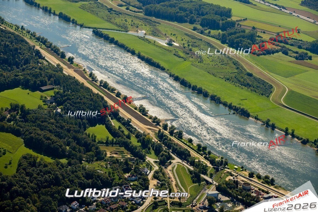 Das Luftbild zeigt : Untermettenwald Metten - Die Luftaufnahme wurde 2023 vom UL-Flugzeug aus erstellt ( keine Drohne ) - Hochauflösende Luftaufnahme - Für grossformatige Ausdrucke geeignet. Die Geschenkidee !Mit Lizenz und Bildrechte bestellbar