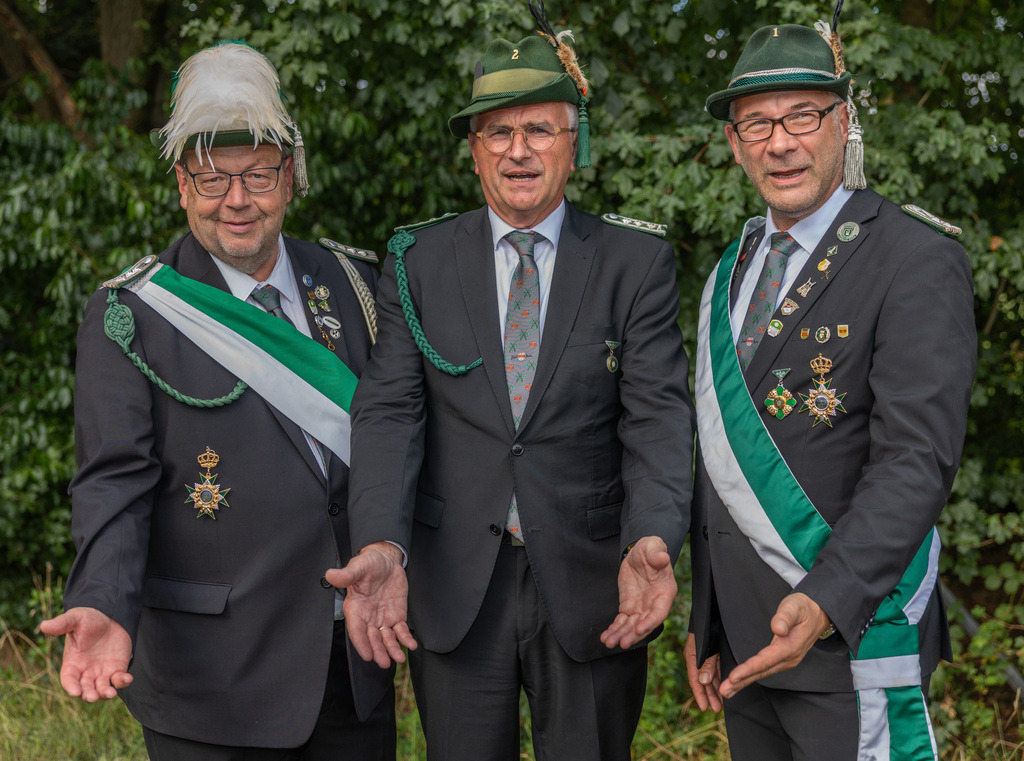 top-top.de-250704-108 | Foto, Video, Fotografie, Videografie, Fotobox, DJ, Discjockey, Musik, Musikbox, Veranstaltung, Photobooth, Amazon, Ebay, Buchtipp, Bestseller, Autor, Verlag, Buch, Wesel, Hamminkeln, NRW, Dinslaken, Rees, Drohne, Hochzeit, Party, Fotobox, Wesel, Fotograf