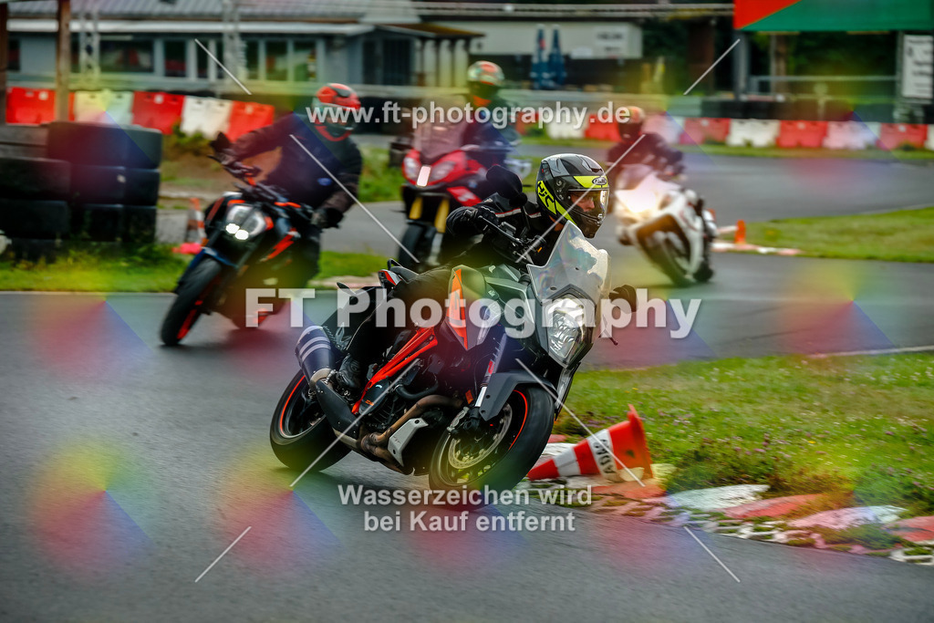 VBK-3500 | Hier findet Ihr Bilder von Touristenfahrten auf der Nürburgring Nordschleife oder von anderen Veranstaltungen die ich besucht habe. Viel Spass beim Durch Schauen 